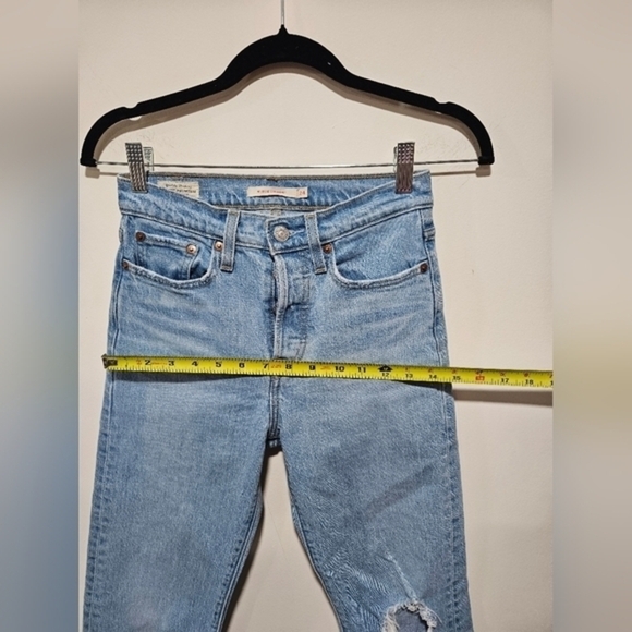 Levi's Wedgie Straight Jeans - Picture 3 of 7